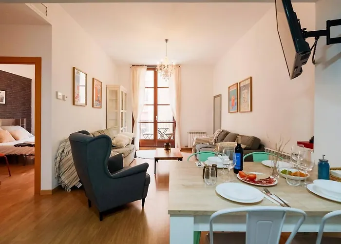 Seo | Centro 8 Pax Familiar | 3 * Zaragoza